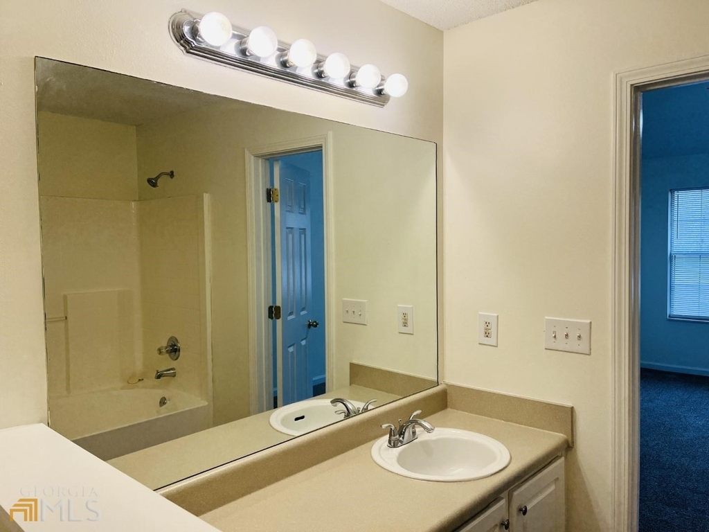 4037 Ravenwood Court - Photo 29