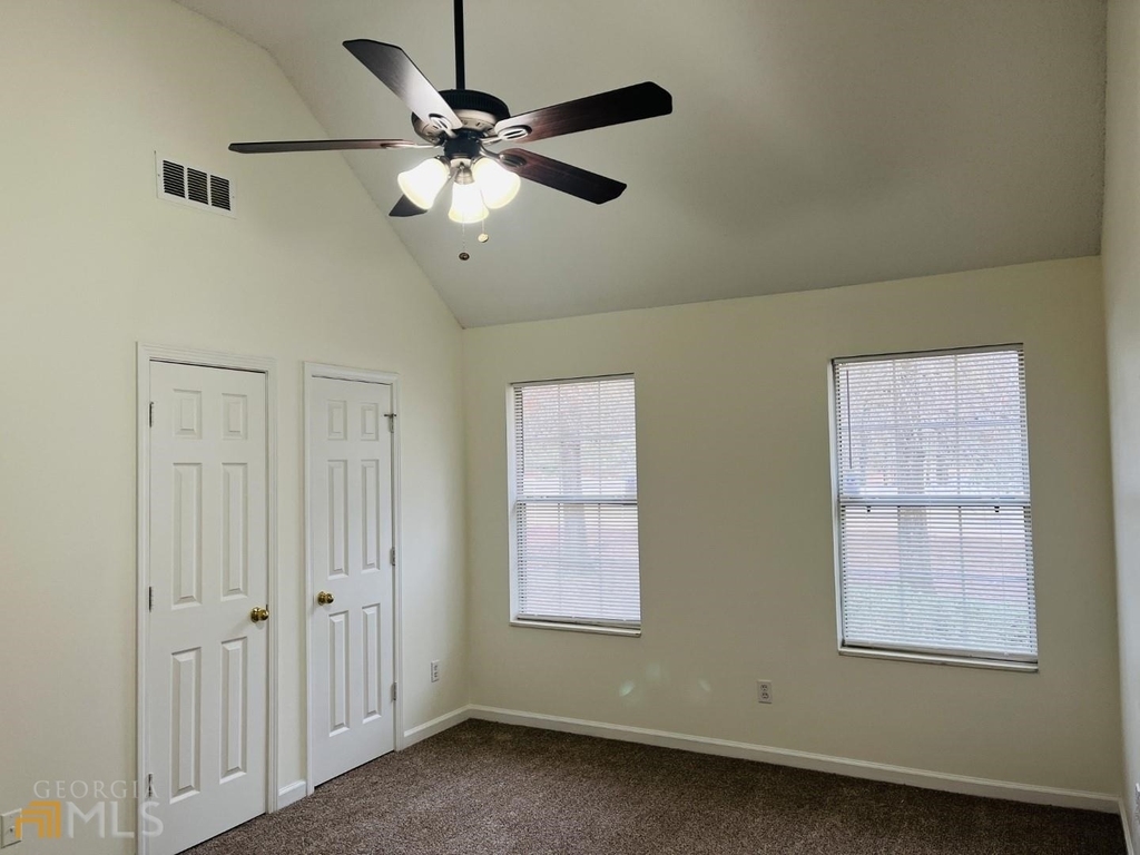 4037 Ravenwood Court - Photo 25