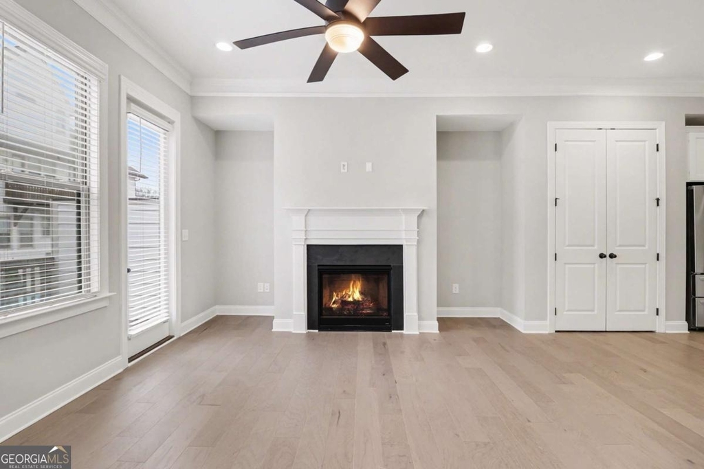 1258 Epping Lane - Photo 5