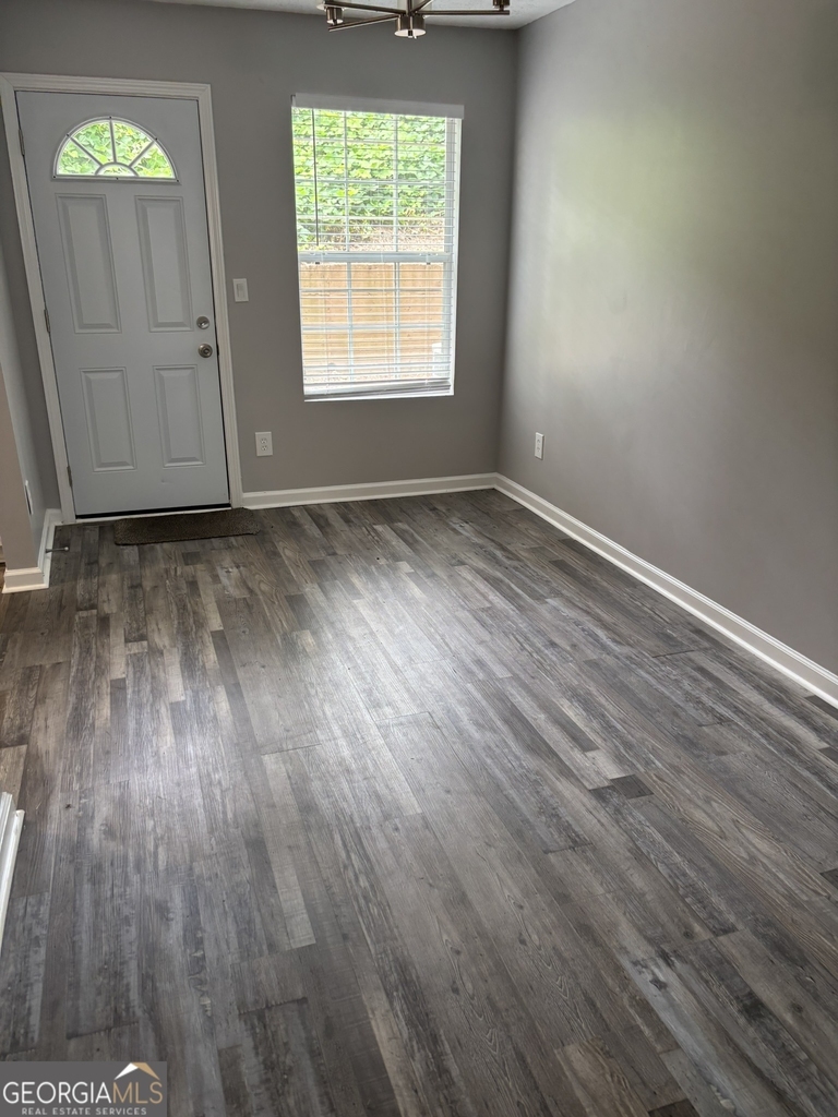 5739 Windfall Lane - Photo 5