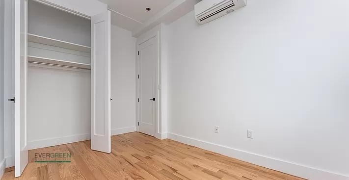 2114 Fulton Street - Photo 3