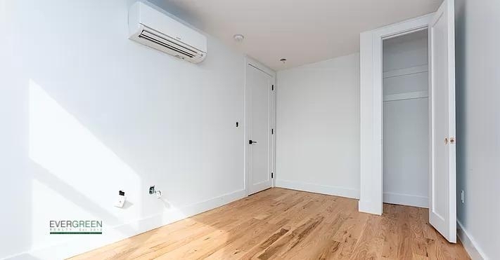 2114 Fulton Street - Photo 7