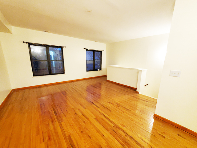 450 Pulaski Street - Photo 1
