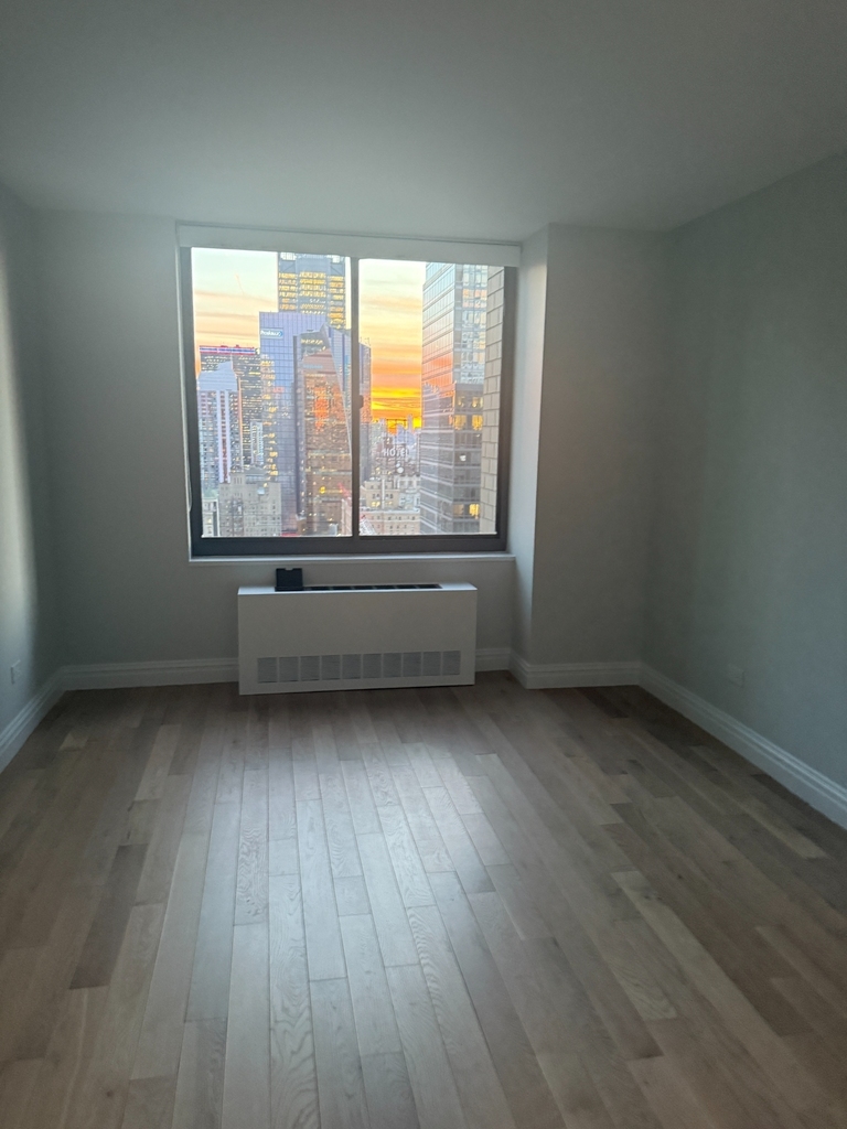 West 48th Street and 8th Avenue - Photo 5