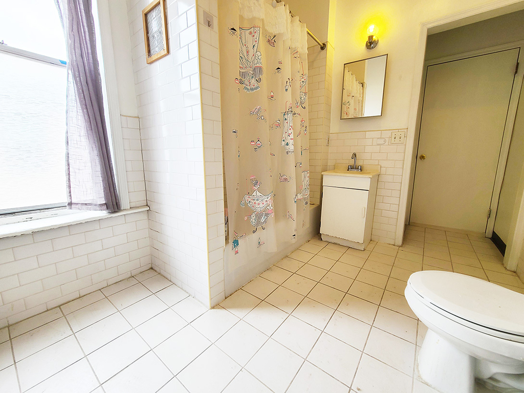 342 West 122nd Street - Photo 7