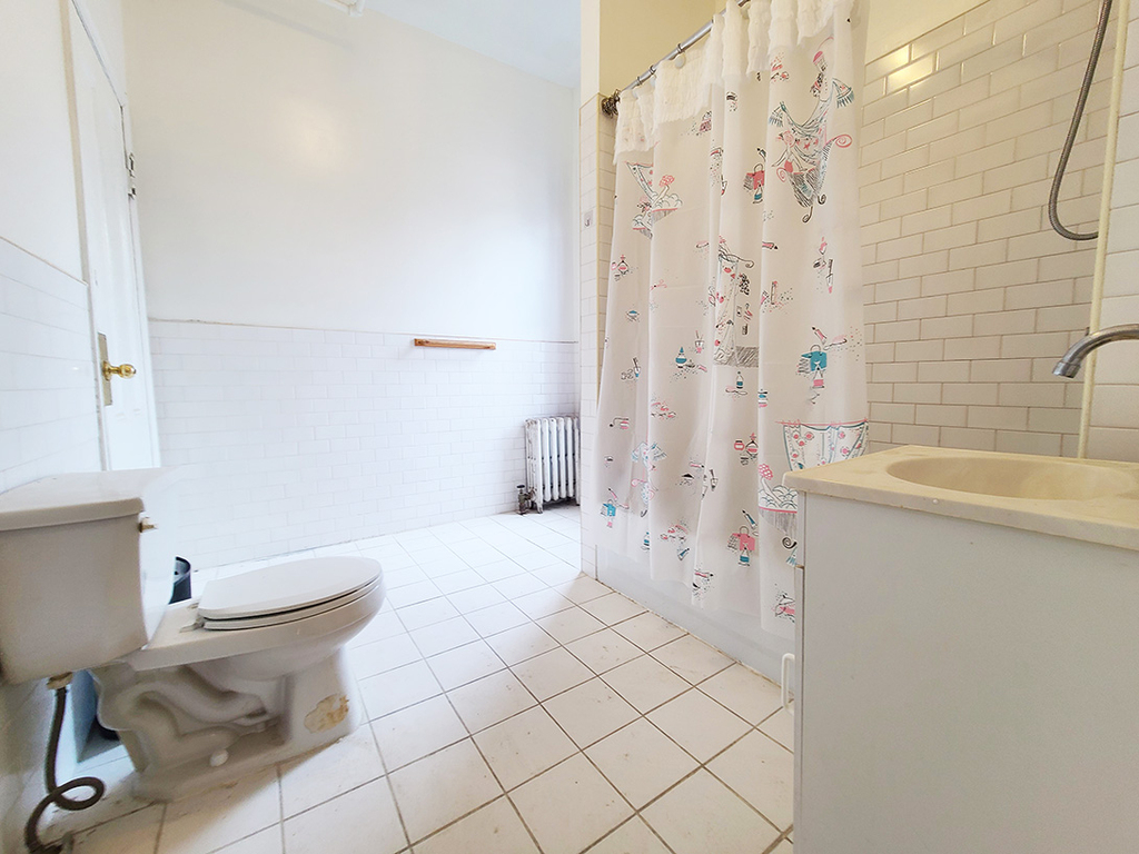 342 West 122nd Street - Photo 8