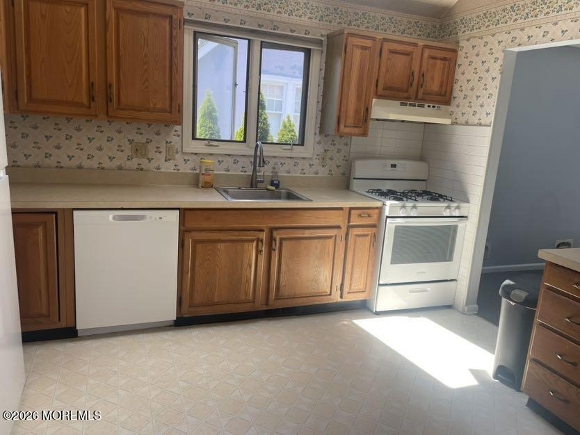 256 Lawrence Avenue - Photo 11