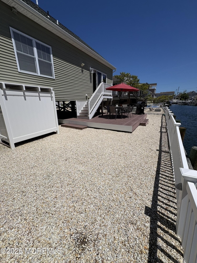 215 Heron Road - Photo 19