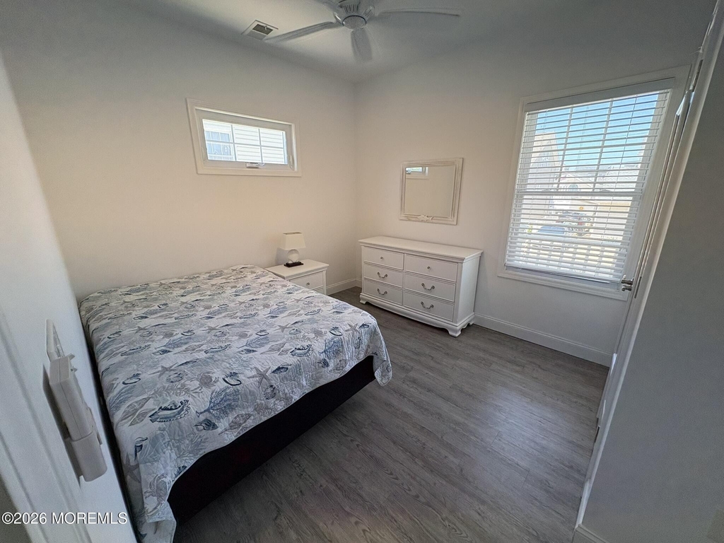 215 Heron Road - Photo 10