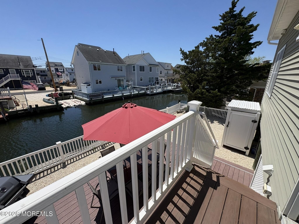 215 Heron Road - Photo 15