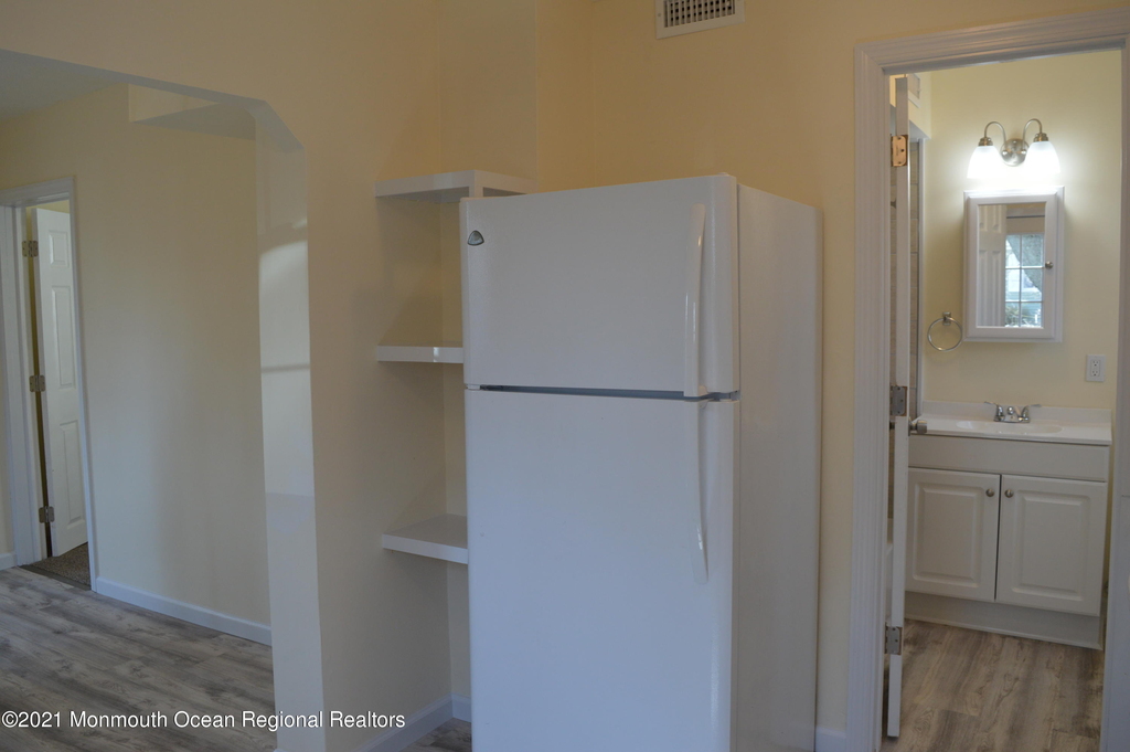 186 S Park Avenue - Photo 9