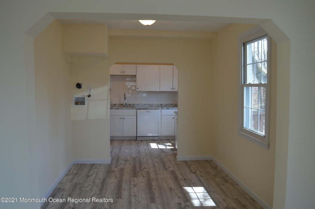 186 S Park Avenue - Photo 5