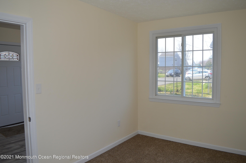 186 S Park Avenue - Photo 21