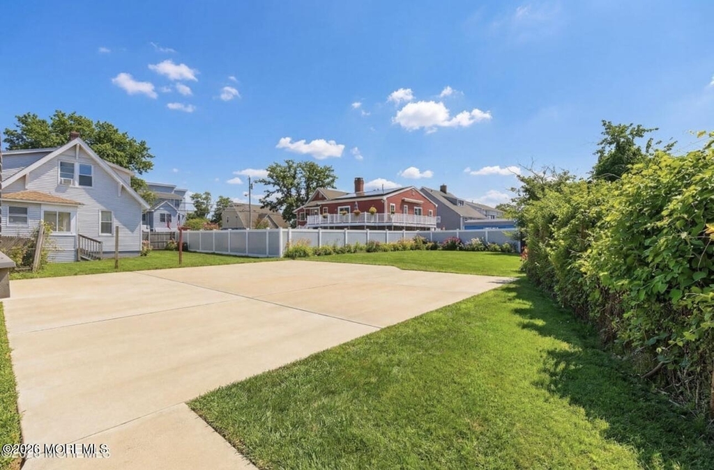 40 Twilight Avenue - Photo 1