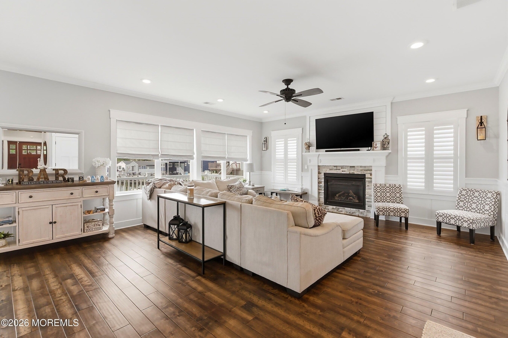 239 Silver Bay Road - Photo 4