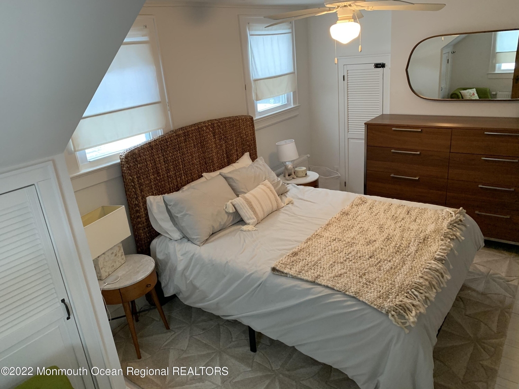 1836 Parkway - Photo 15