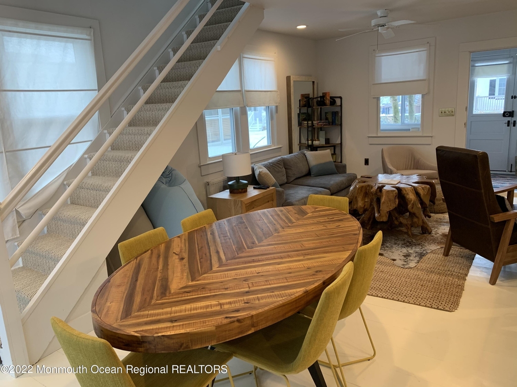 1836 Parkway - Photo 6