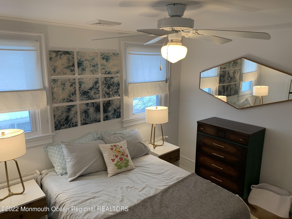 1836 Parkway - Photo 17