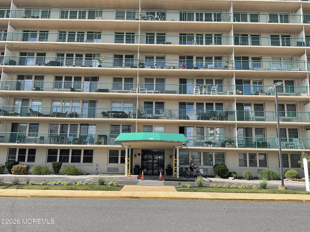 480 Ocean Avenue - Photo 0