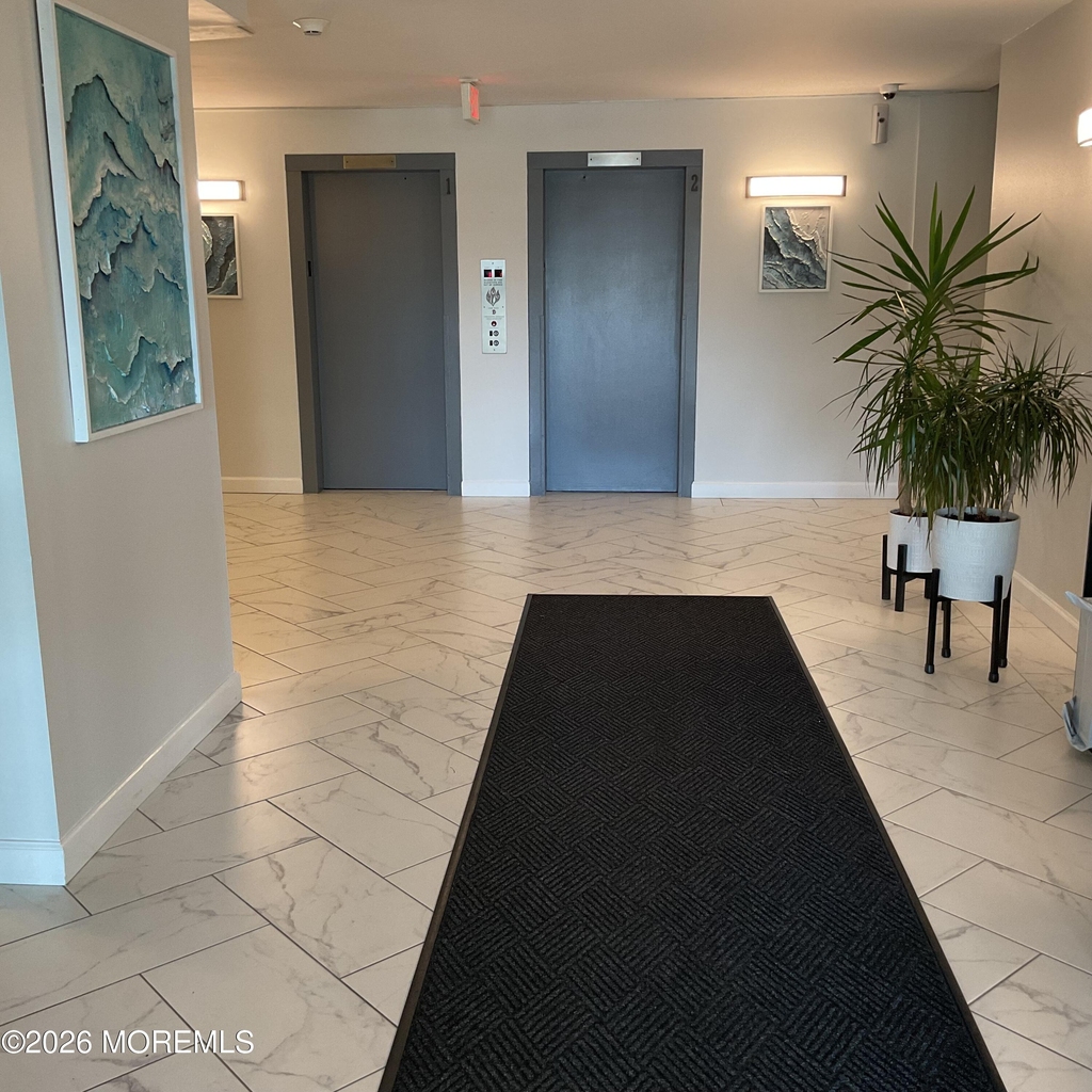 480 Ocean Avenue - Photo 2