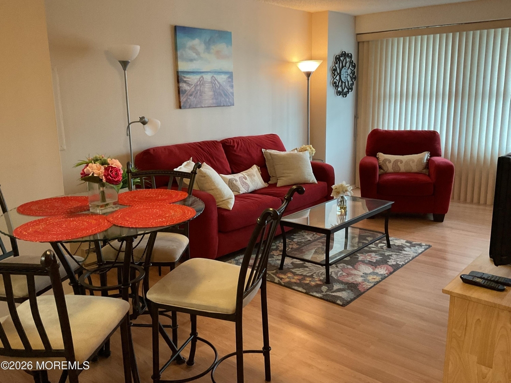 480 Ocean Avenue - Photo 8