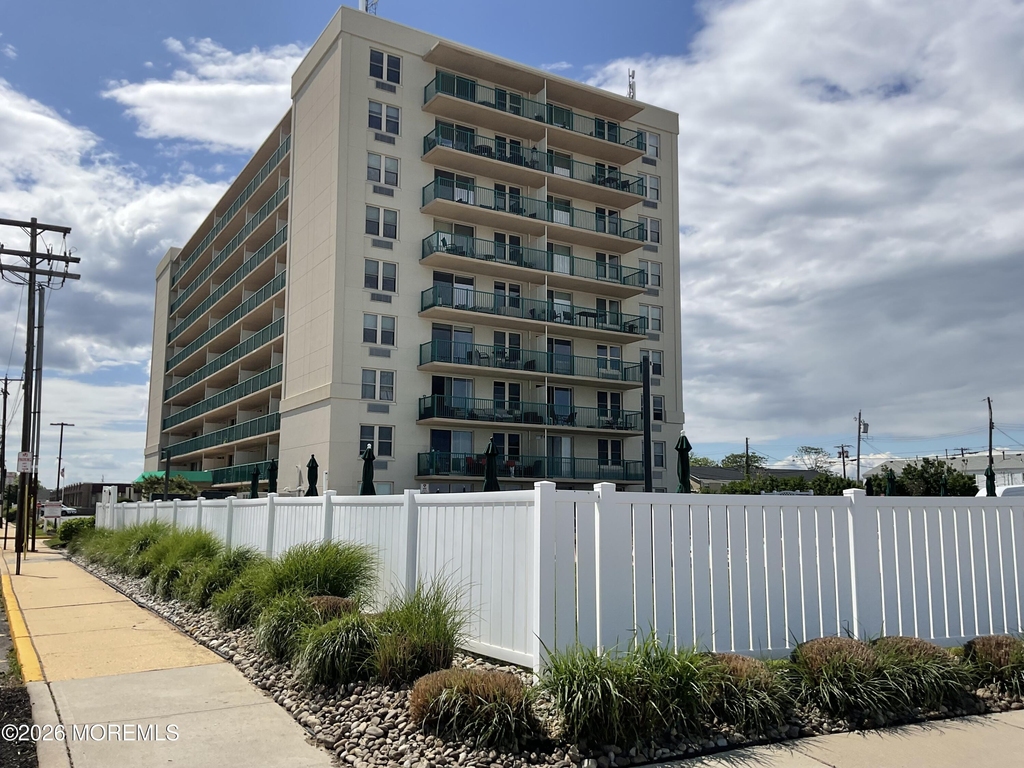 480 Ocean Avenue - Photo 1
