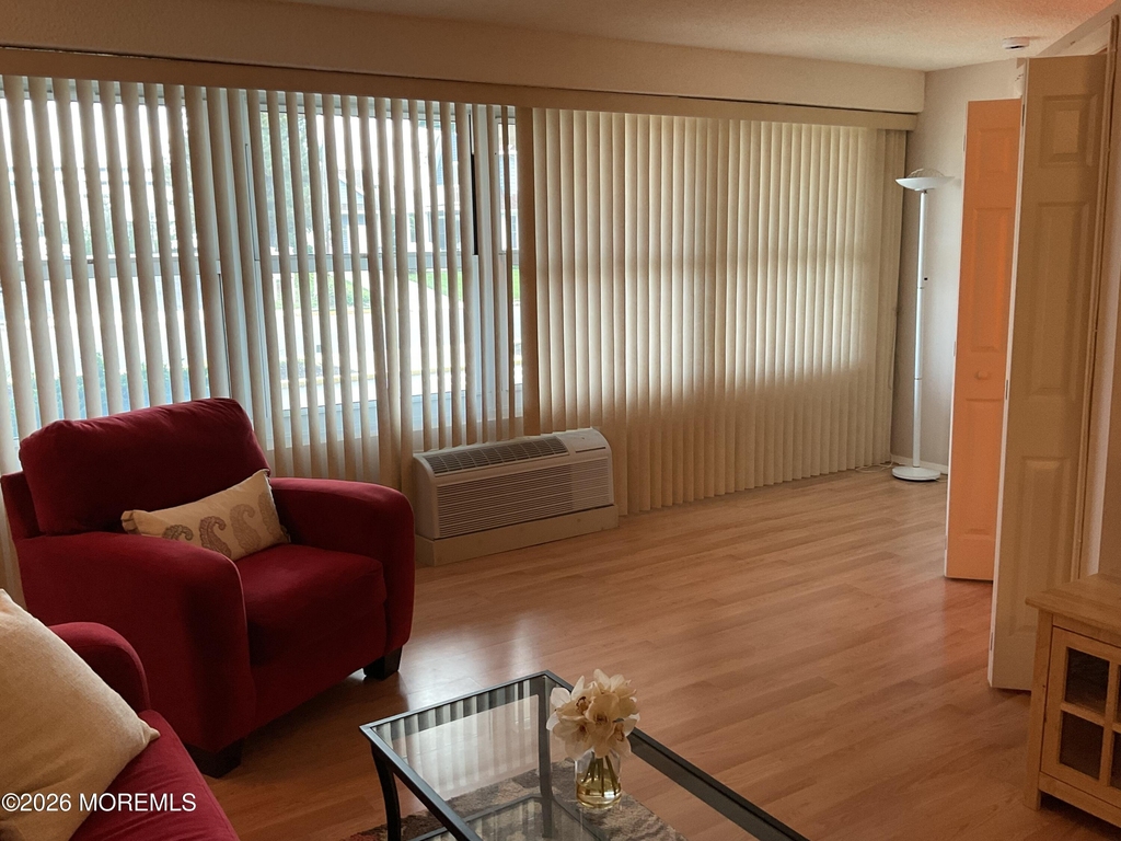 480 Ocean Avenue - Photo 12