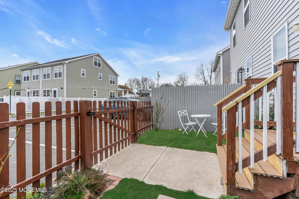 1514 Heck Avenue - Photo 21