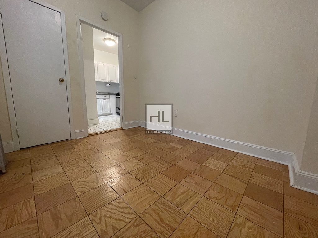 East 80 Street - Photo 0