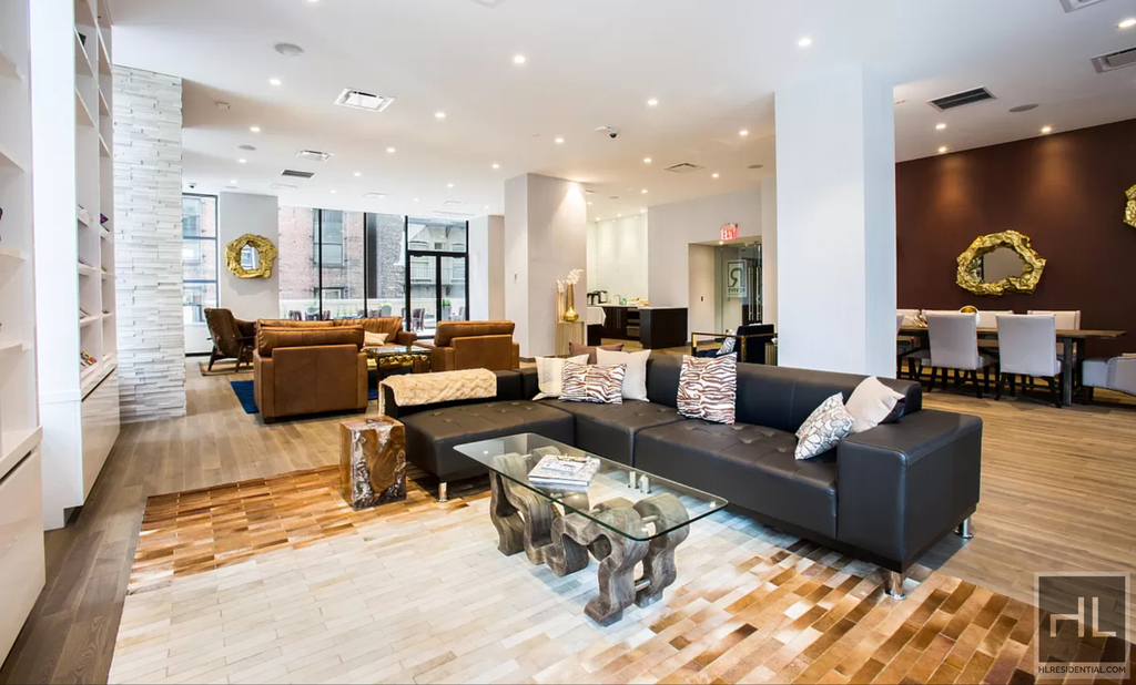 West 48th Street - Photo 0