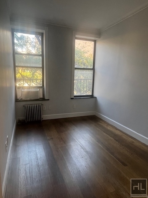 10th Ave. - Photo 2