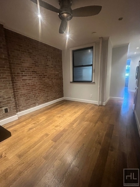 10th Ave. - Photo 3