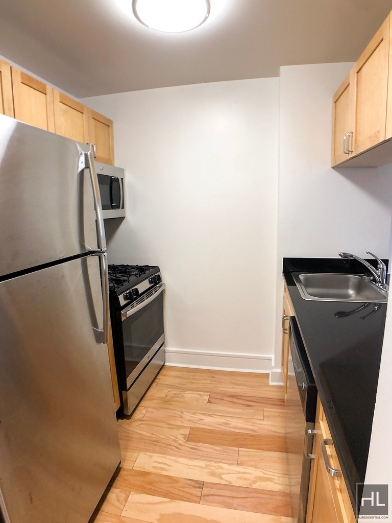 West 96th Street - Photo 1