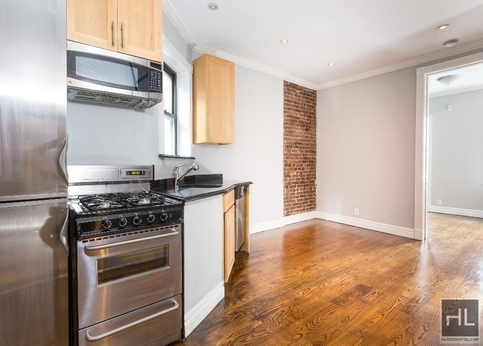 East 23 Street - Photo 0