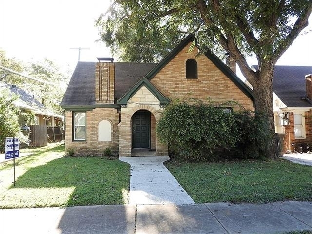 6038 Victor Street - Photo 0