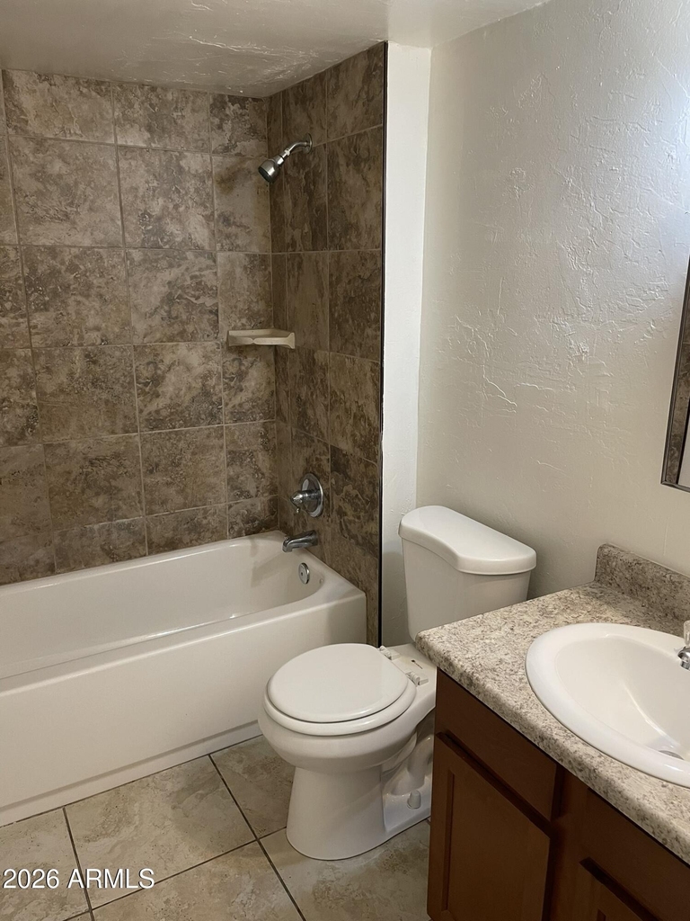 1222 E Mountain View Road - Photo 5