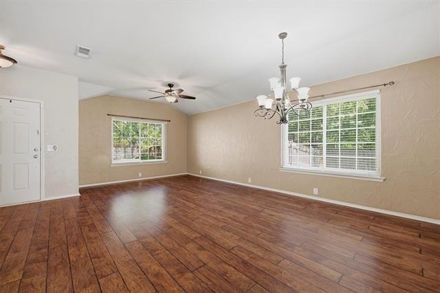 2304 Pheasant Run - Photo 4