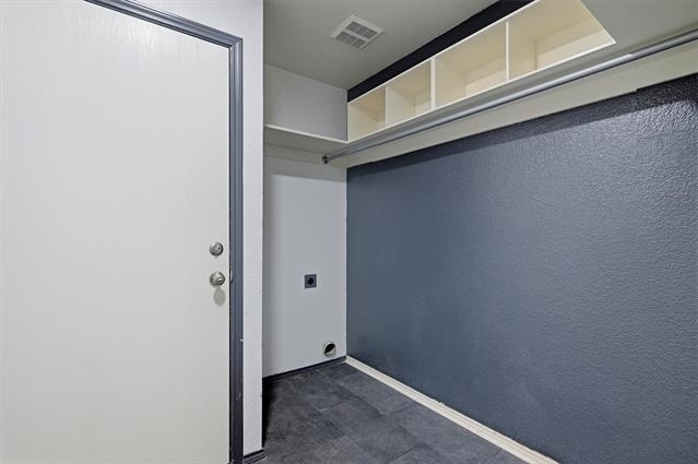2304 Pheasant Run - Photo 20