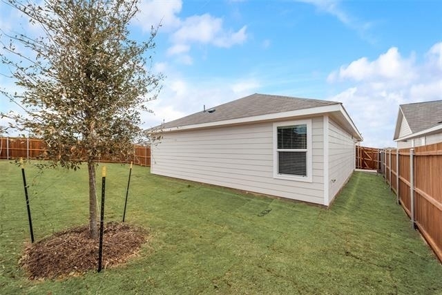 9113 Thrasher Trail - Photo 1