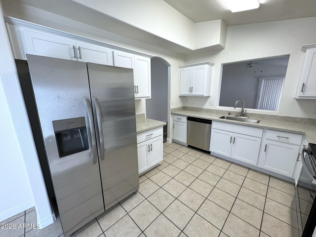 12710 W Ash Street - Photo 3