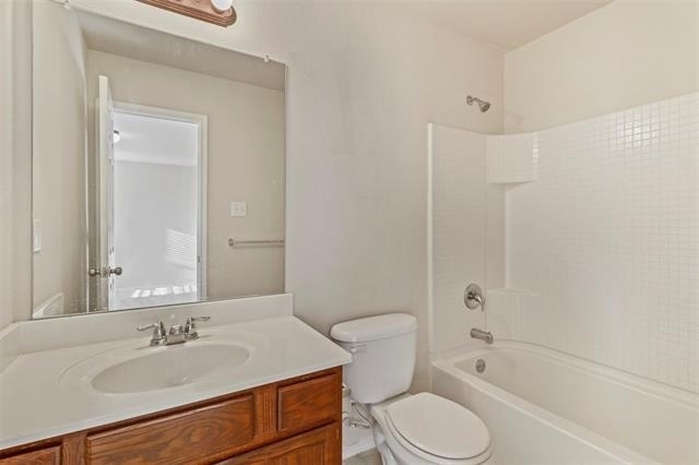 1452 Willoughby Way - Photo 14