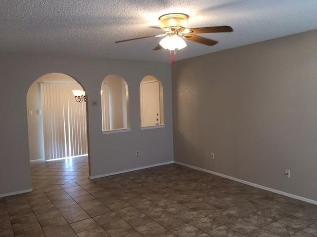 1413 Eagle Pass Drive - Photo 8