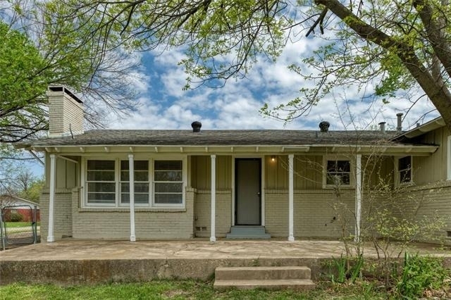 1604 Weiler Boulevard - Photo 3