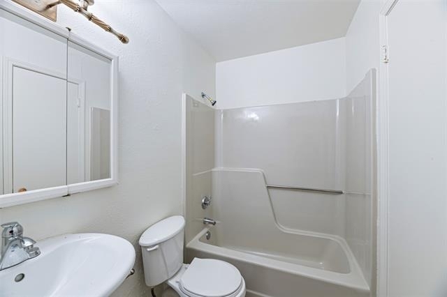447 Vincent Street - Photo 17