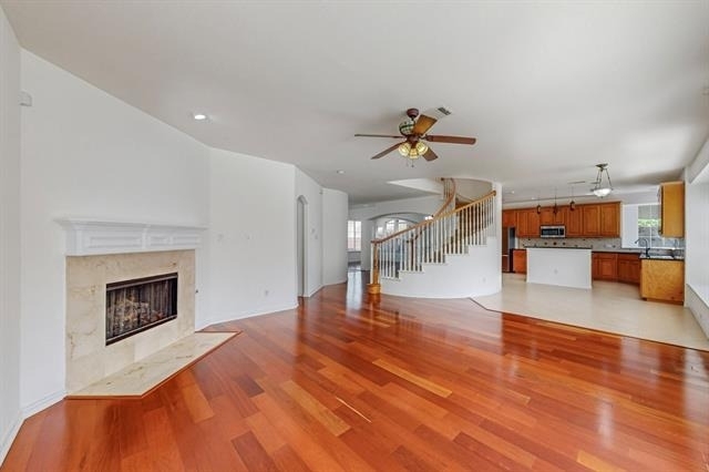 8609 Rugby Drive - Photo 7