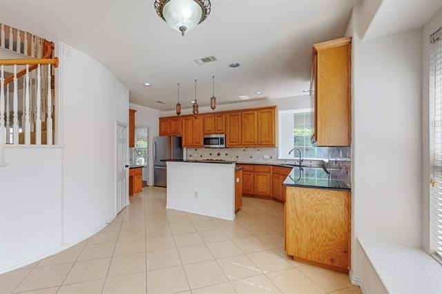 8609 Rugby Drive - Photo 10