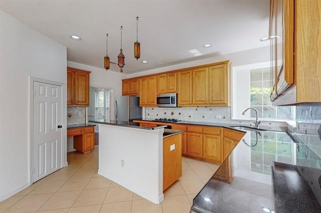 8609 Rugby Drive - Photo 11