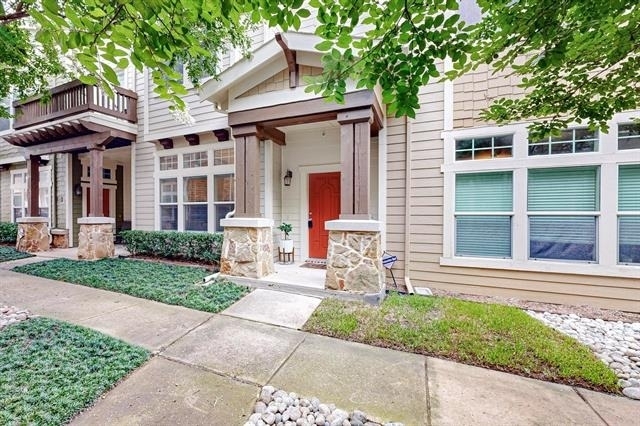 1600 Abrams Road - Photo 2