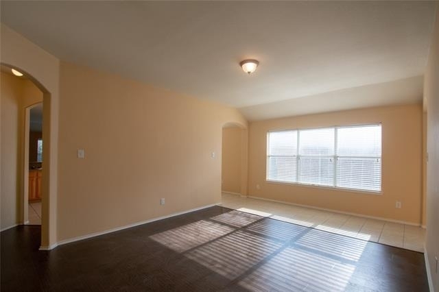 3725 Sapphire Street - Photo 5