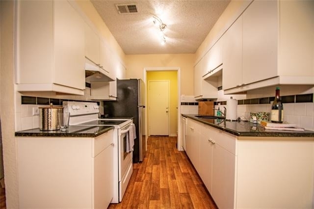 1817 Lipscomb Street - Photo 3
